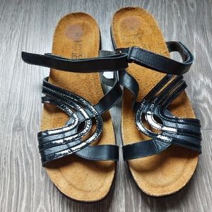 NAOT black leather sandals slides flat loafer shoes. Size 39 Super comfortable
